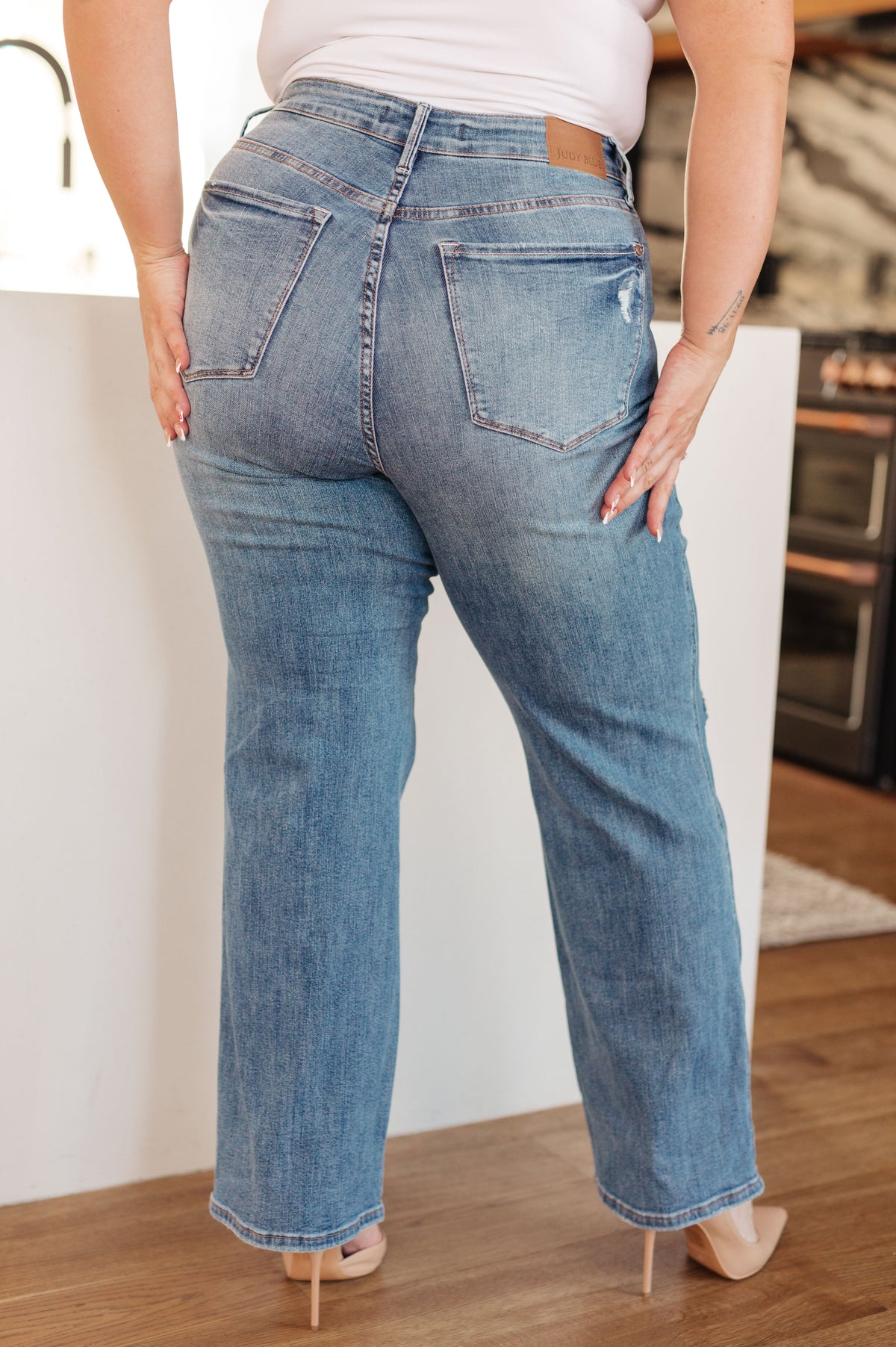 Judy Blue: Bree High Rise Control Top Distressed Straight Jeans